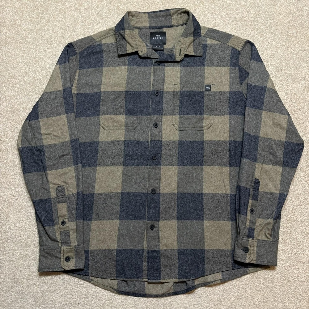 Sitka Shirt Mens XL Gray Plaid Flannel Button Up Long Sleeve Outdoor Casual